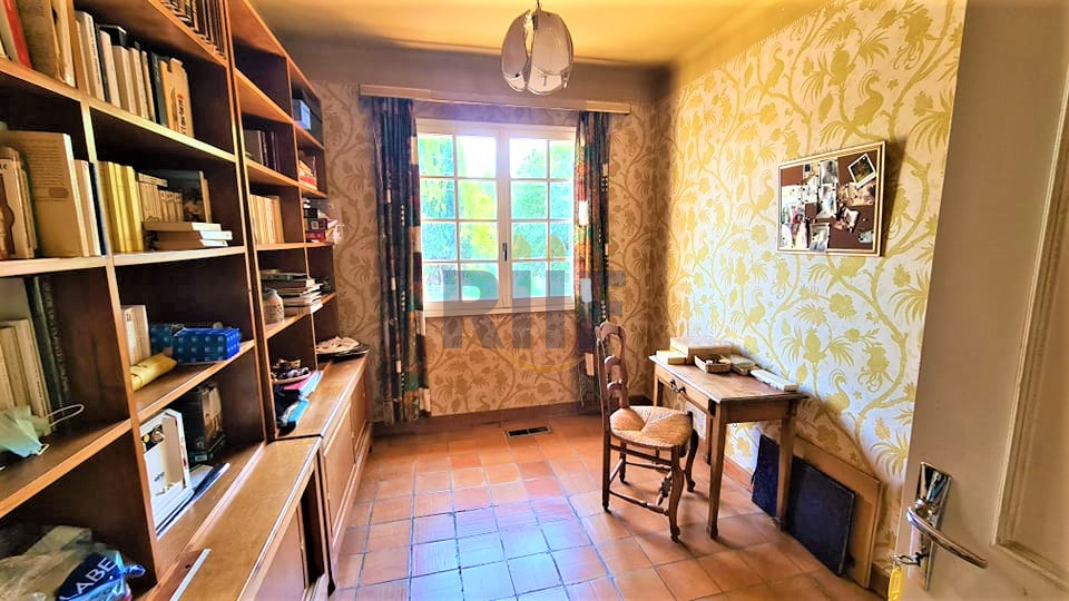 Bureau ou chambre 2 9.3 m²